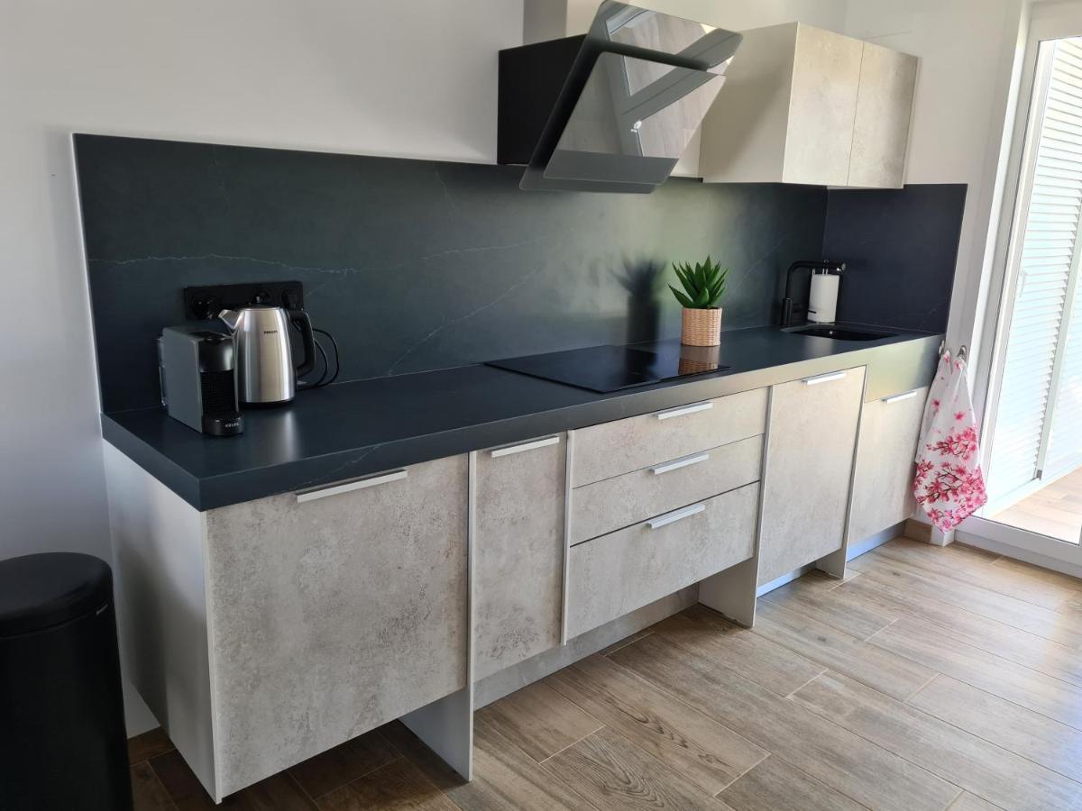 Residence Bali Torrevieja Bagian luar foto